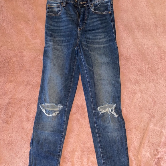 Ripped jeans